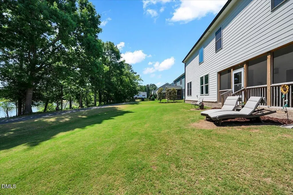 531 Glenville Lake Drive Fuquay Varina NC 27526