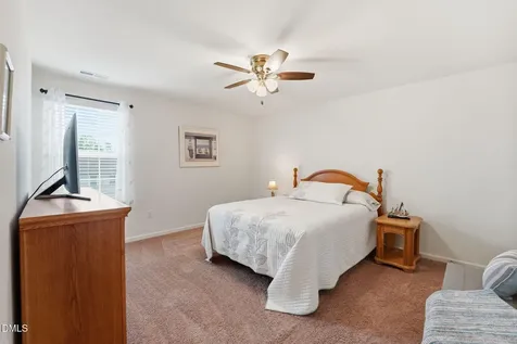 157 S Great White Way Clayton NC 27527
