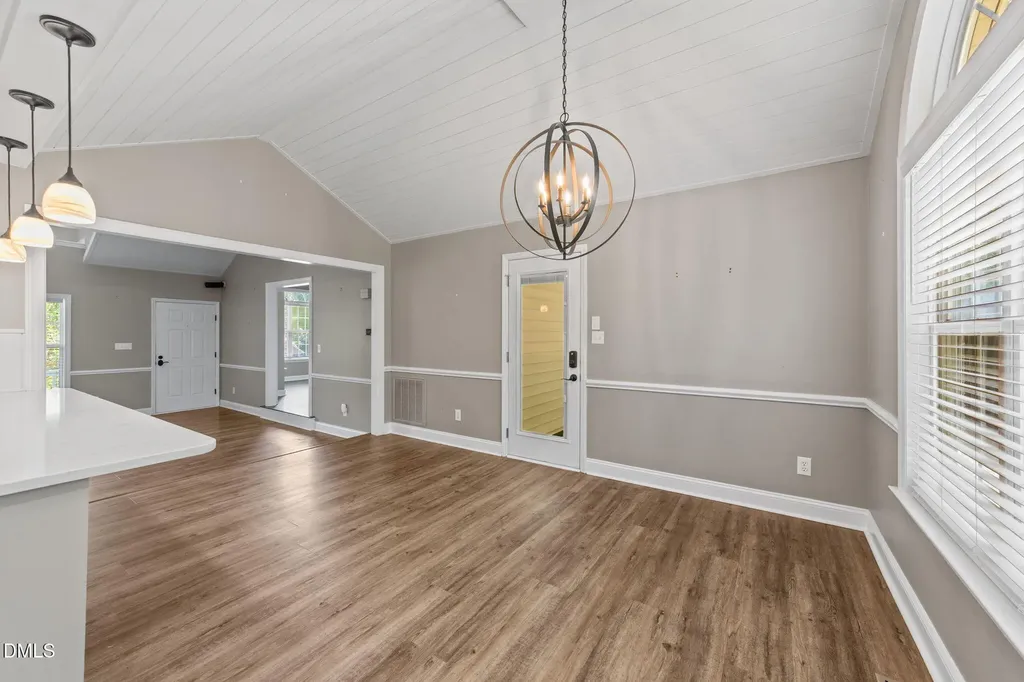 6820 Oviedo Drive Raleigh NC 27603