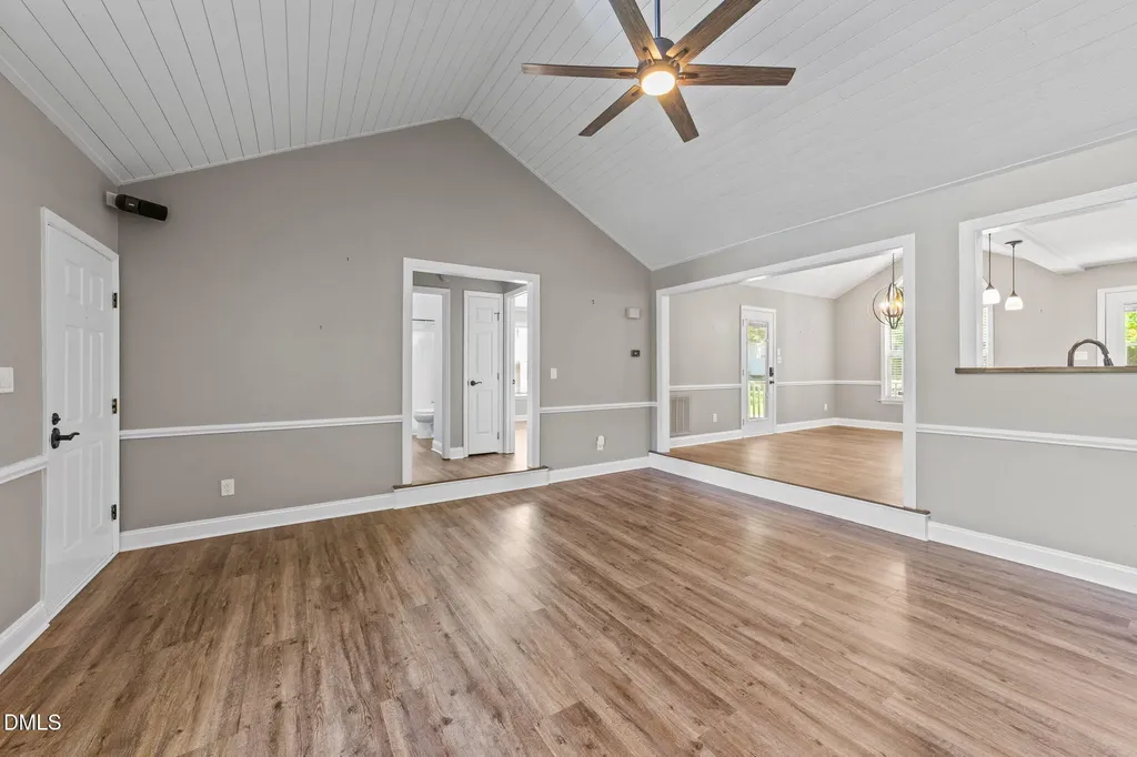 6820 Oviedo Drive Raleigh NC 27603