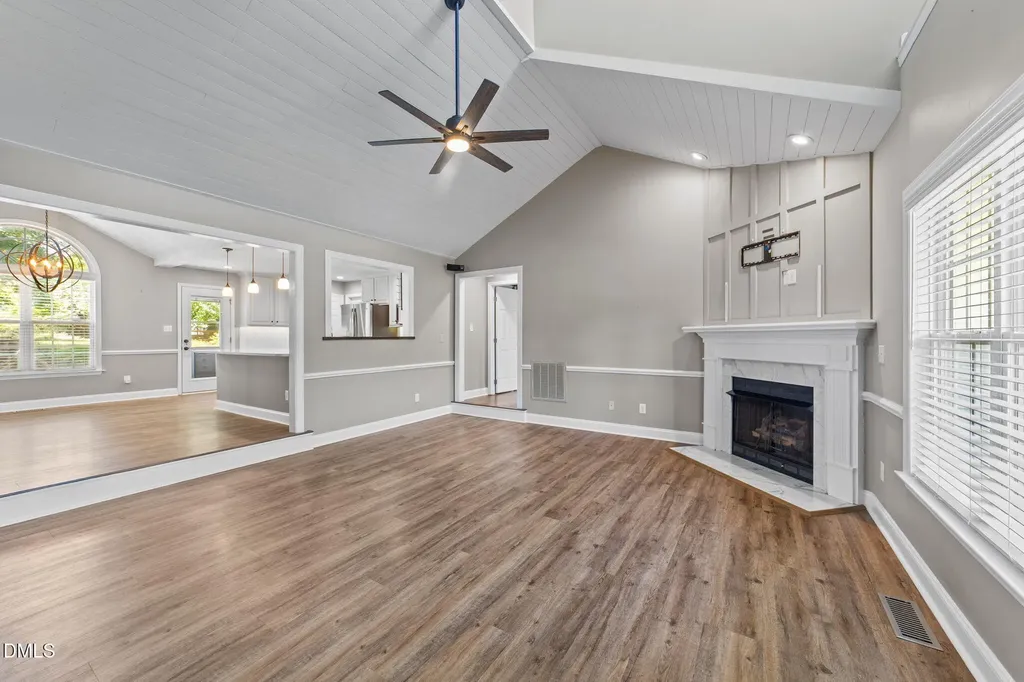 6820 Oviedo Drive Raleigh NC 27603