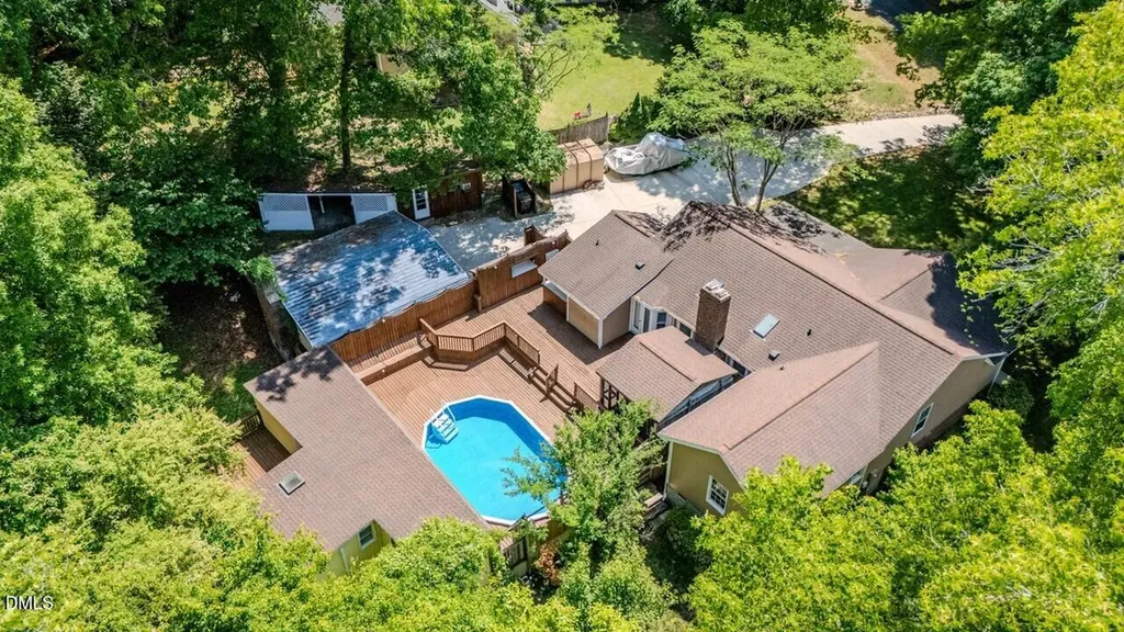 906 Andersonwood Drive Fuquay Varina NC 27526