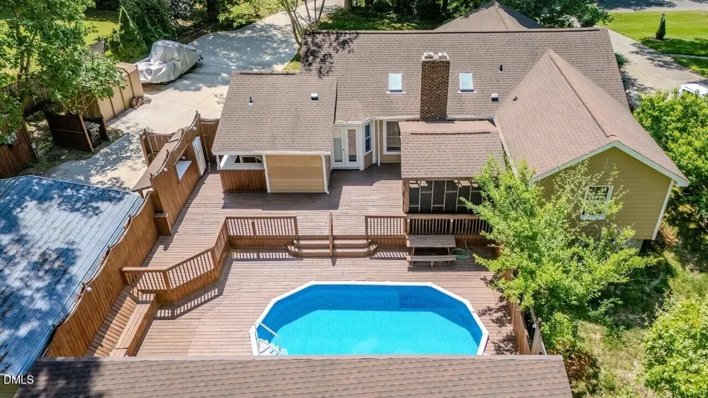 906 Andersonwood Drive Fuquay Varina NC 27526