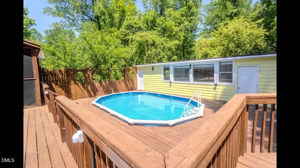 906 Andersonwood Drive Fuquay Varina NC 27526