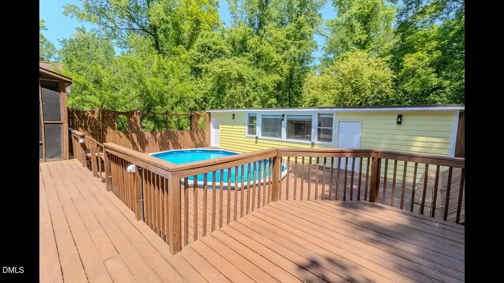 906 Andersonwood Drive Fuquay Varina NC 27526