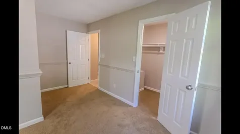 906 Andersonwood Drive Fuquay Varina NC 27526