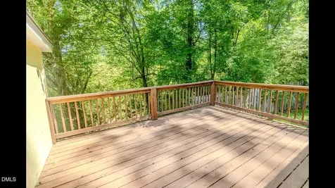906 Andersonwood Drive Fuquay Varina NC 27526
