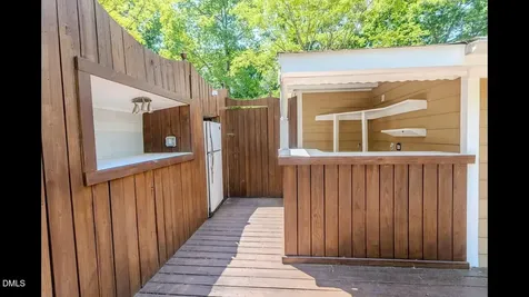 906 Andersonwood Drive Fuquay Varina NC 27526