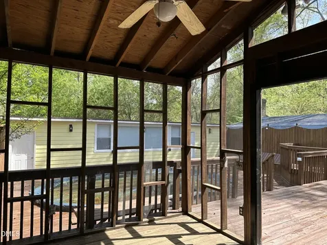 906 Andersonwood Drive Fuquay Varina NC 27526