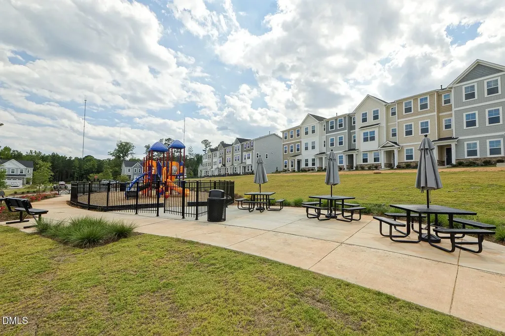 146 Zealand Court Raleigh NC 27610