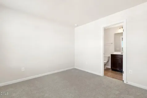 146 Zealand Court Raleigh NC 27610