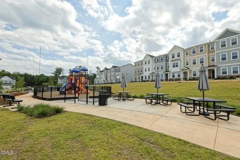 146 Zealand Court Raleigh NC 27610
