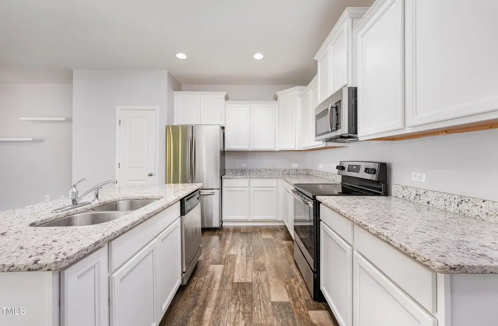 81 Hill Shore Lane Clayton NC 27527