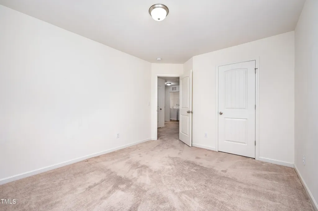 81 Hill Shore Lane Clayton NC 27527