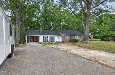 118 Castle Circle Smithfield NC 27577