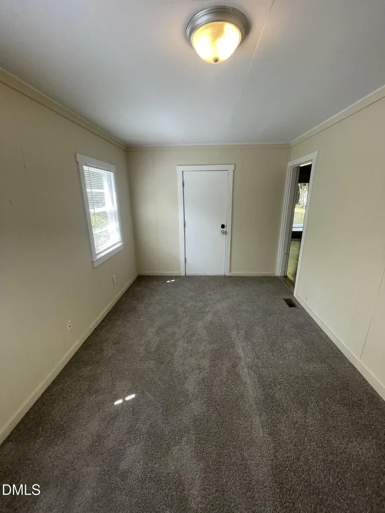2012 Varnell Avenue Raleigh NC 27612