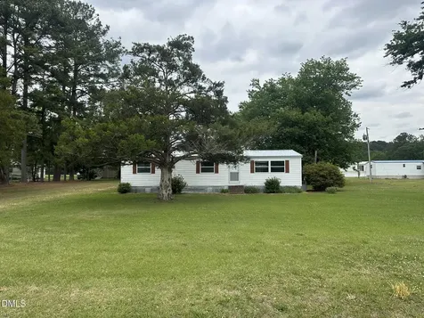 1865 Haddock Road Winterville NC 28590