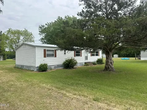 1865 Haddock Road Winterville NC 28590