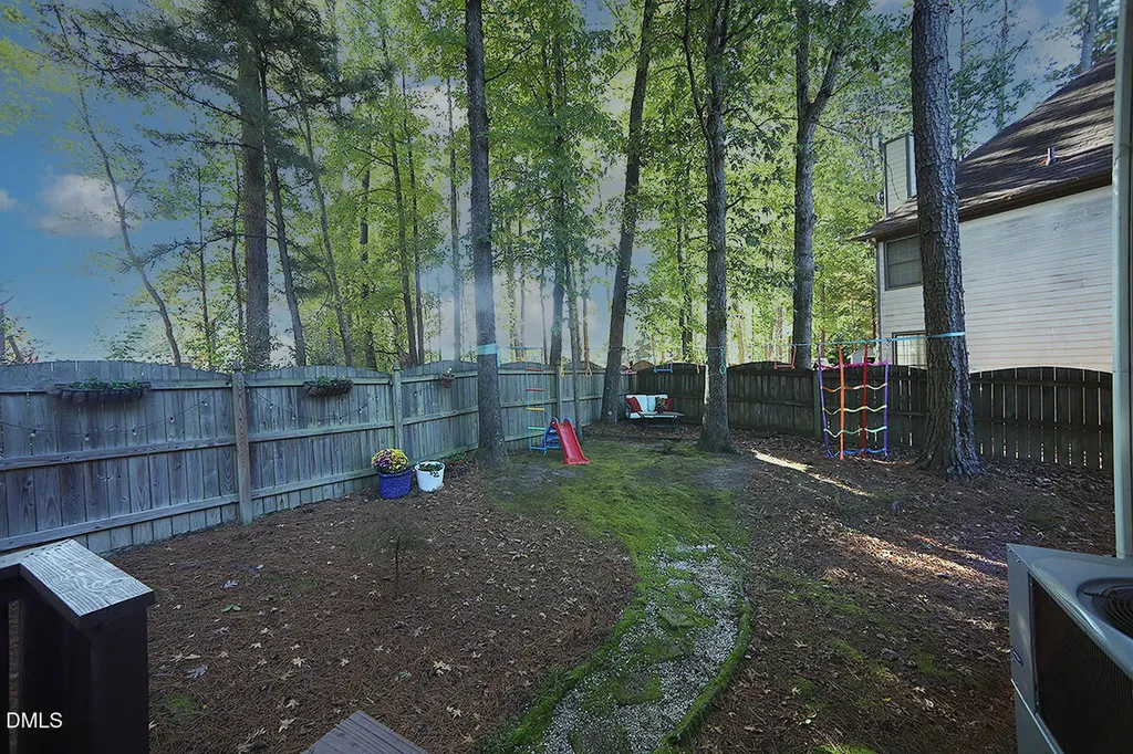 2353 Florida Court Raleigh NC 27615