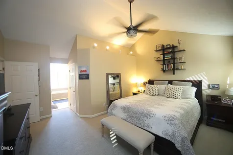 2353 Florida Court Raleigh NC 27615
