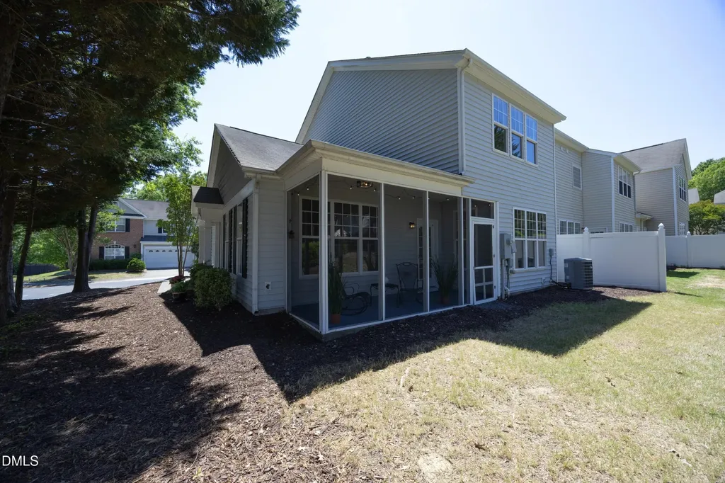 8402 Drystone Drive Raleigh NC 27613