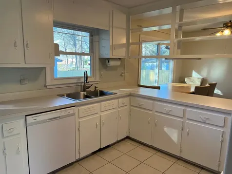 708 Austin Avenue Cary NC 27511