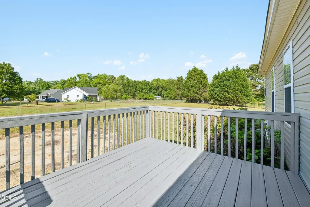 1013 Deer Oaks Court Raleigh NC 27603