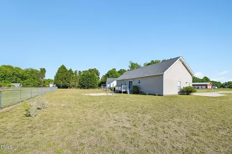 1013 Deer Oaks Court Raleigh NC 27603