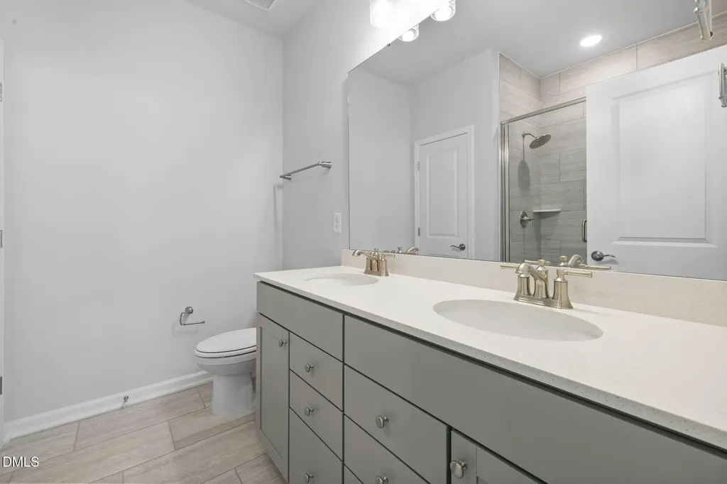 677 Fosterton Cottage Way Raleigh NC 27603