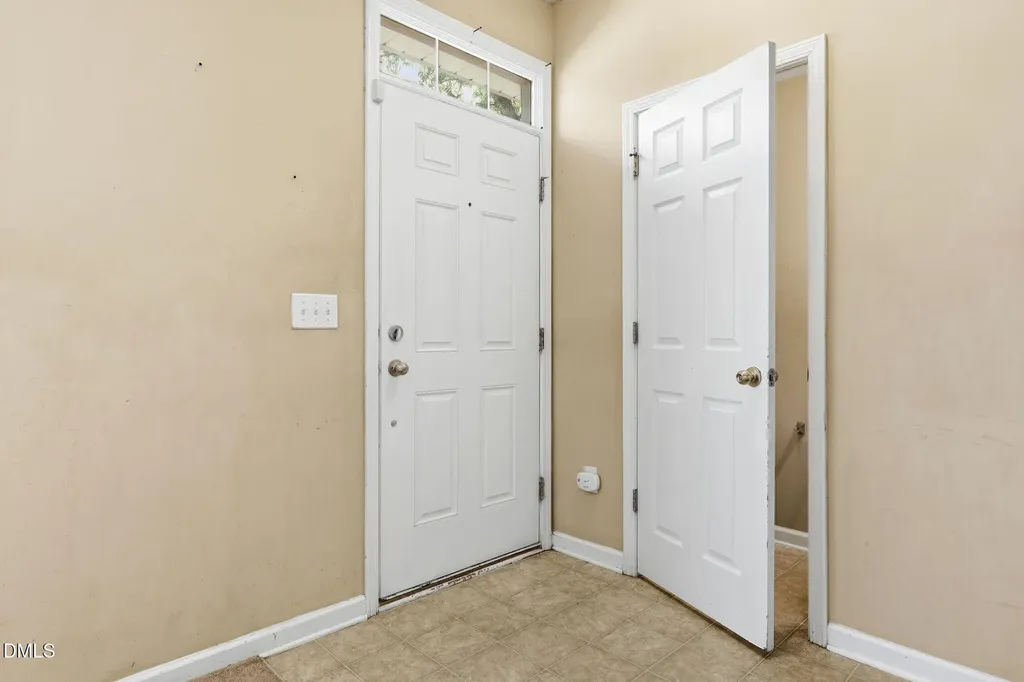 1210 Canyon Rock Court Raleigh NC 27610