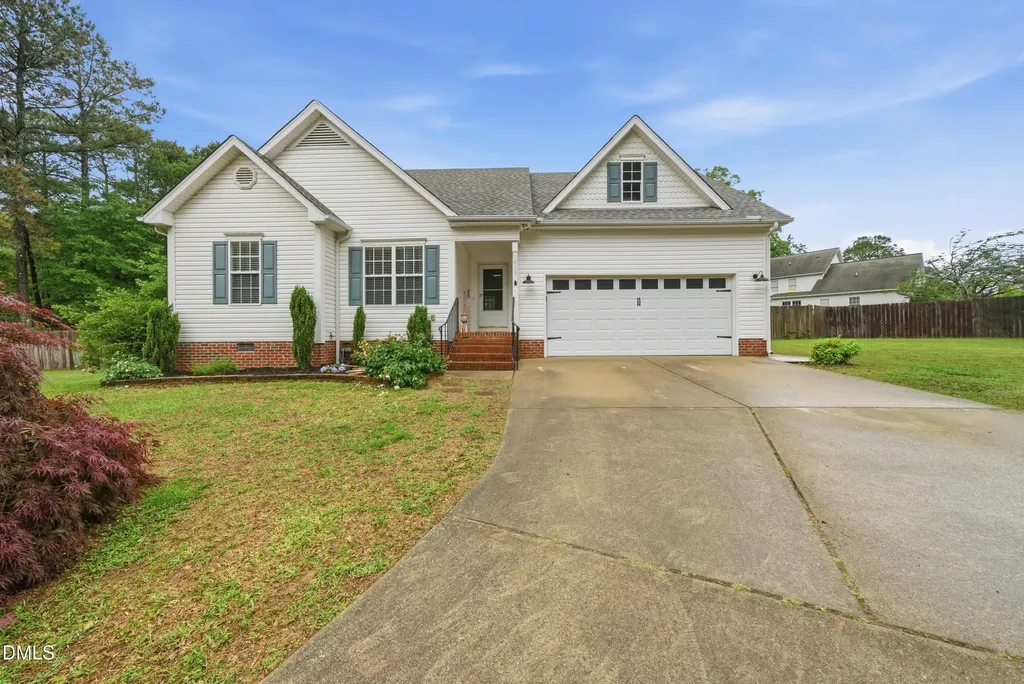1616 Wet Stone Drive Fuquay Varina NC 27526