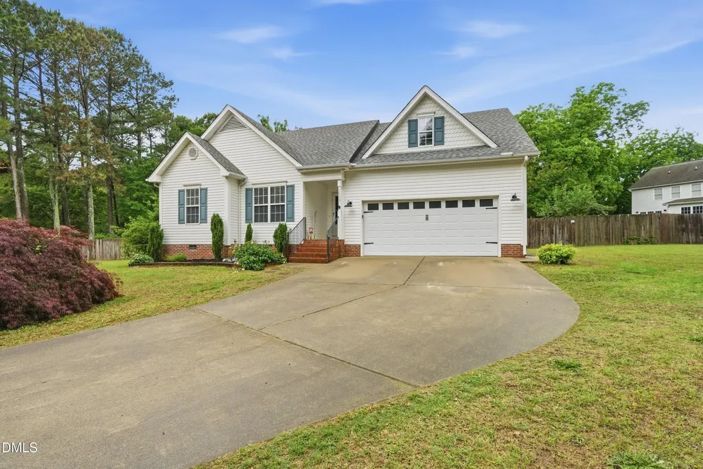 1616 Wet Stone Drive Fuquay Varina NC 27526
