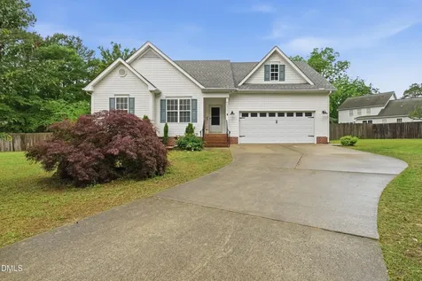 1616 Wet Stone Drive Fuquay Varina NC 27526
