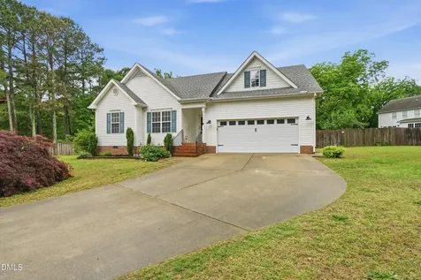 1616 Wet Stone Drive Fuquay Varina NC 27526