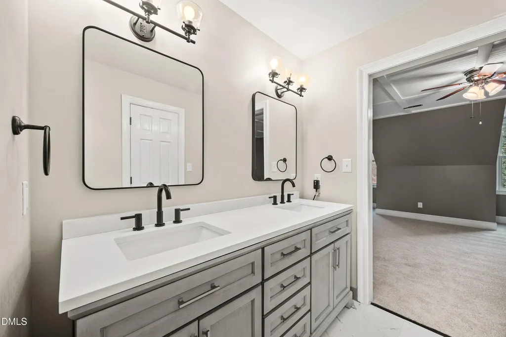 3412 Horseshoe Bend Raleigh NC 27613