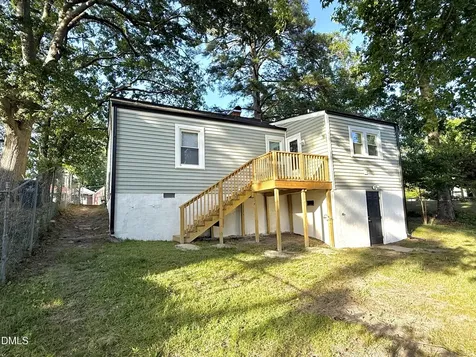 1709 Lincoln Drive Greenville NC 27834