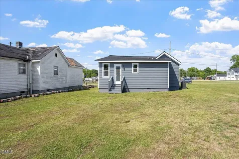 202 W Ward Street Fremont NC 27830