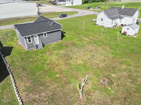 202 W Ward Street Fremont NC 27830