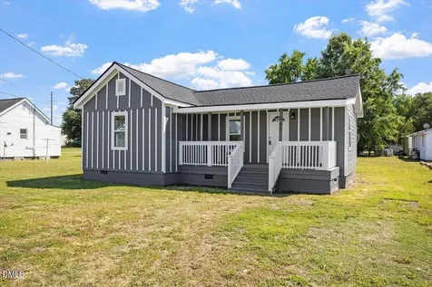 202 W Ward Street Fremont NC 27830