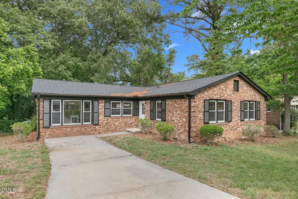 914 Edison Road Raleigh NC 27610