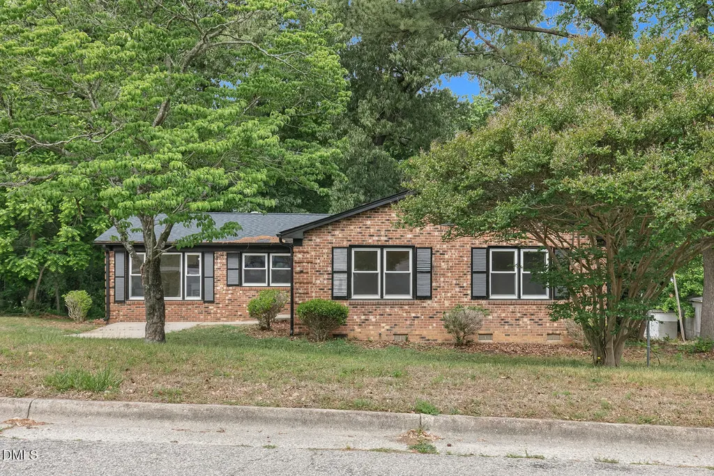 914 Edison Road Raleigh NC 27610