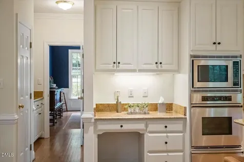 102 Woodsage Way Cary NC 27518