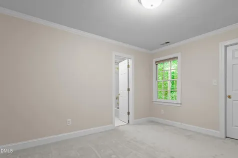 102 Woodsage Way Cary NC 27518