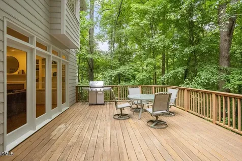 102 Woodsage Way Cary NC 27518