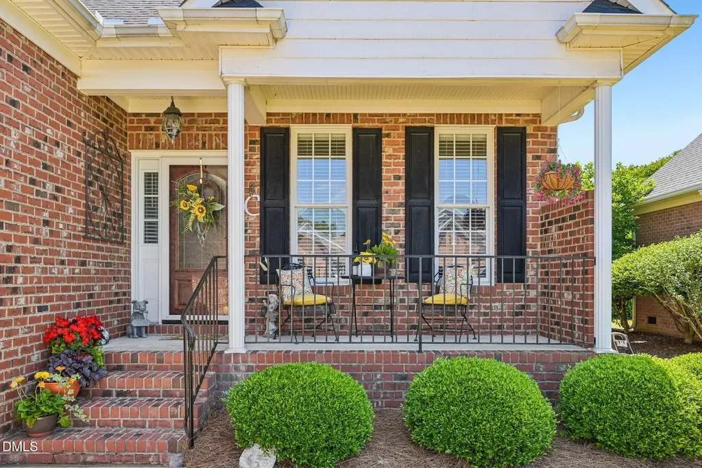 638 E Lakota Drive Fuquay Varina NC 27526