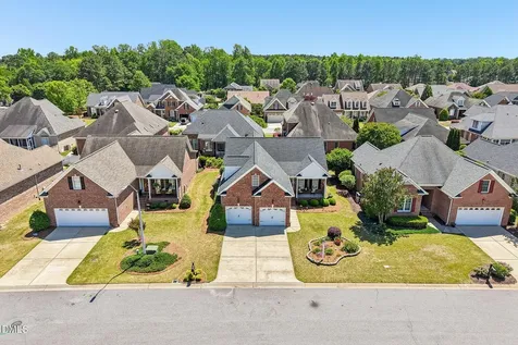 638 E Lakota Drive Fuquay Varina NC 27526