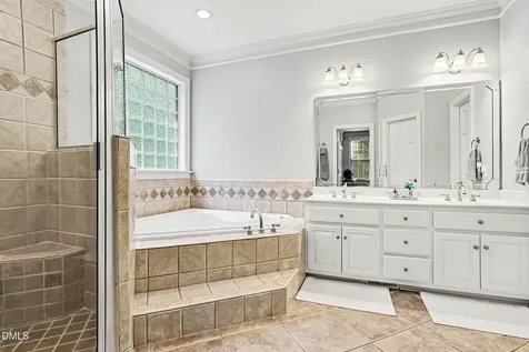145 Cedarwood Drive Henderson NC 27536