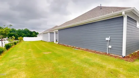 1720 Pinecliff Court Fuquay Varina NC 27526