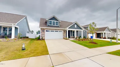1720 Pinecliff Court Fuquay Varina NC 27526