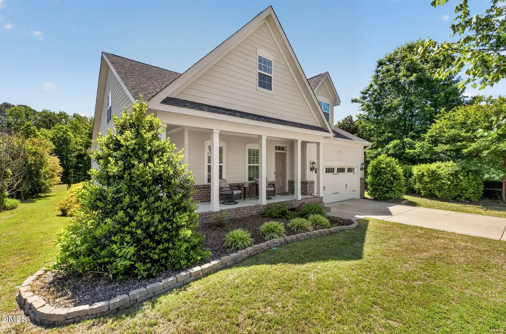 18 Heathgreen Drive Clayton NC 27527